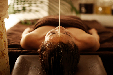 【コロンボ空港発着】【2泊3日】
アーユルヴェーダ初心者必見！無料アクティビティー付き！
自然に囲まれたカルナカララ2泊3日アーユルヴェーダプラン