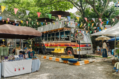 【日本語ガイド】＜土日限定＞
★チャムチャマーケットツアー★