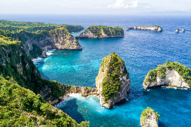 【日本語ガイド】美しすぎる奇跡の絶景を巡るペニダ島　東海岸物語