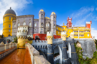 ＜プライベートツアー＞専用車でご案内！レガレイラ宮殿、ペーナ宮殿、シントラ、ロカ岬1日観光